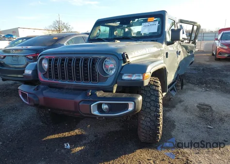 2025 Jeep Gladiator Texas Trail z USA, uszkodzony, nr VIN 1C6PJTAG8SL507634